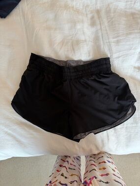 lululemon athletica REVERSIBLE GREY Black Women's Athletic Shorts